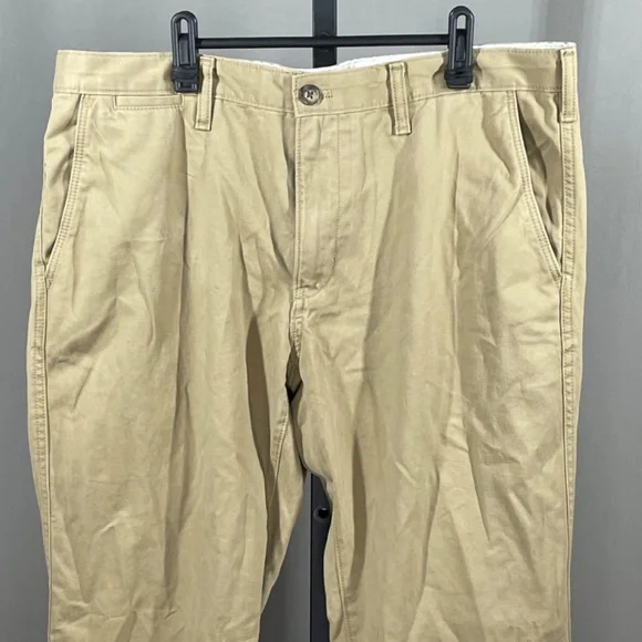 NEW Eddie Bauer Pants Mens 36 brown khaki chino straight leg outdoor casual - Picture 2 of 11